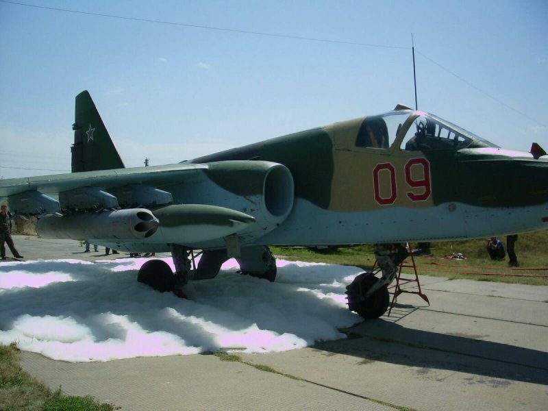 Су-25 бортовой номер 09