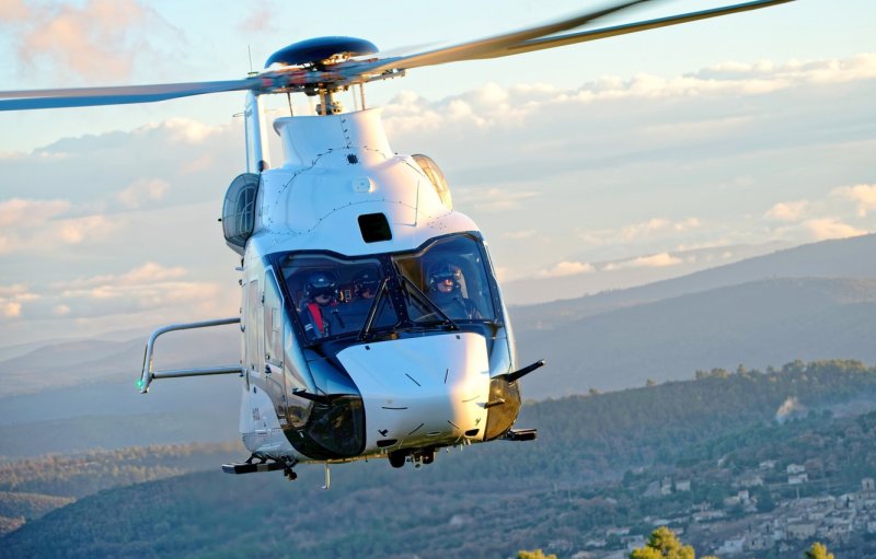 Вертолет Airbus Helicopters h160 private