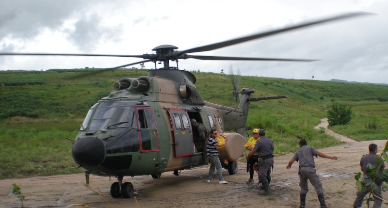H215 вертолет