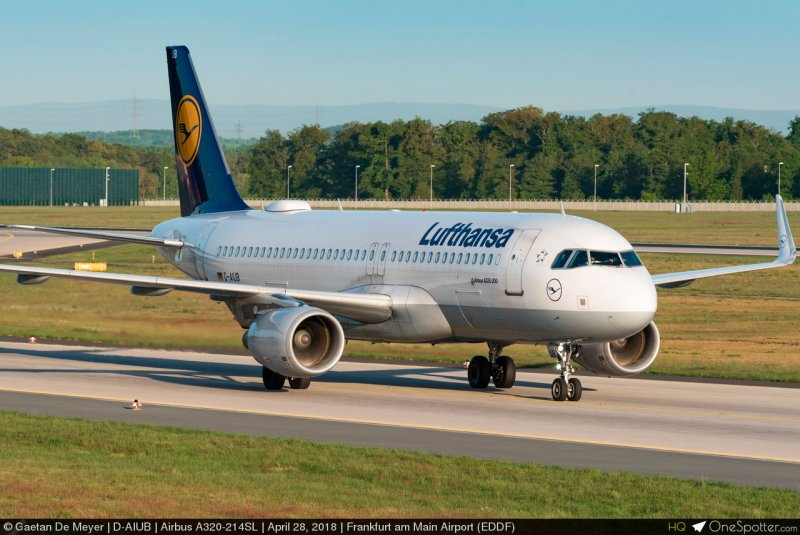 Airbus a320-214