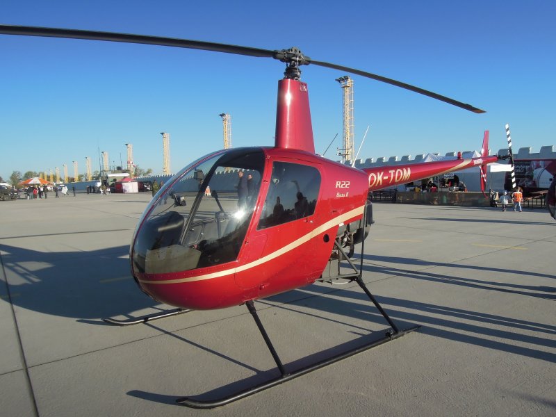 Вертолет Robinson r22