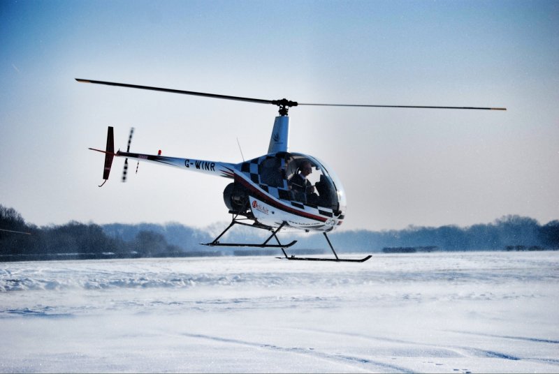 Robinson r44 зима