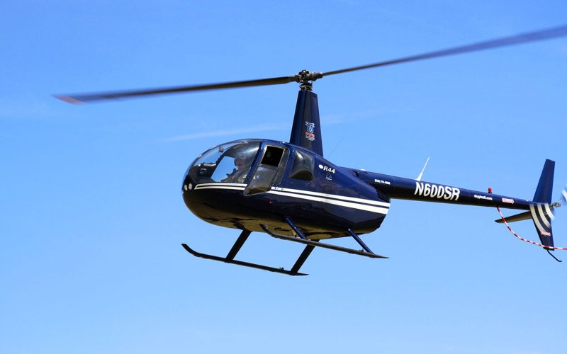 Вертолет Robinson r44