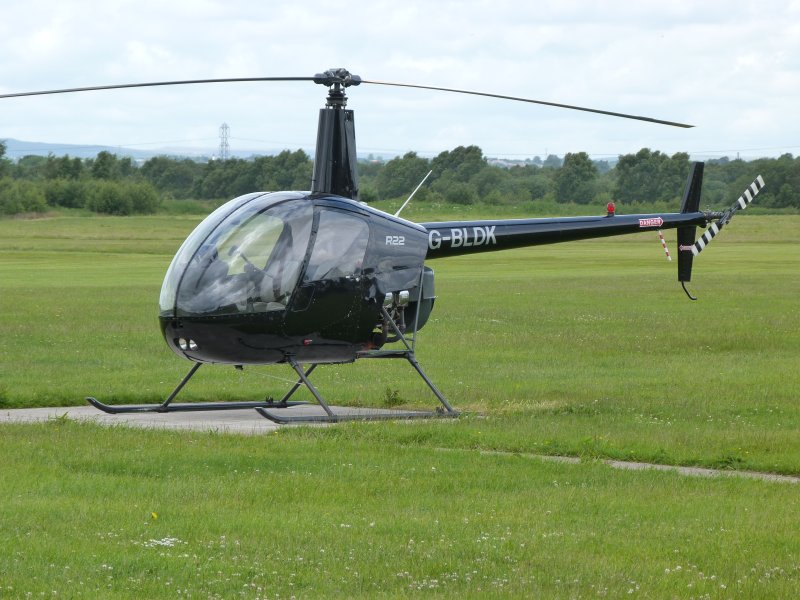 Robinson r22