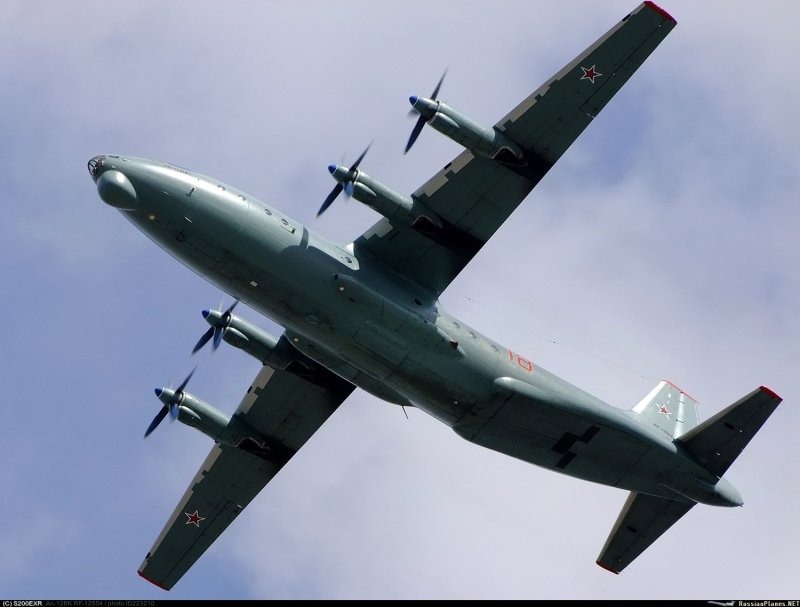 Винт АН-12