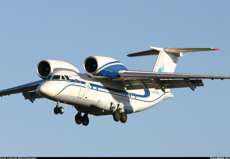 Самолет АН 74