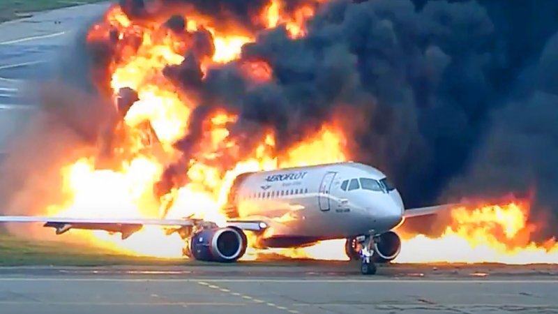 SSJ 100 авария
