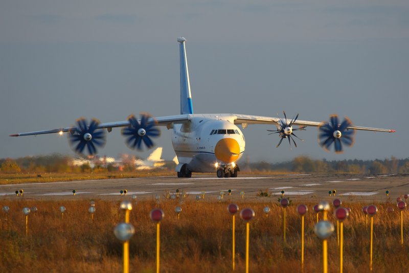 1 Полет самолета АН 70