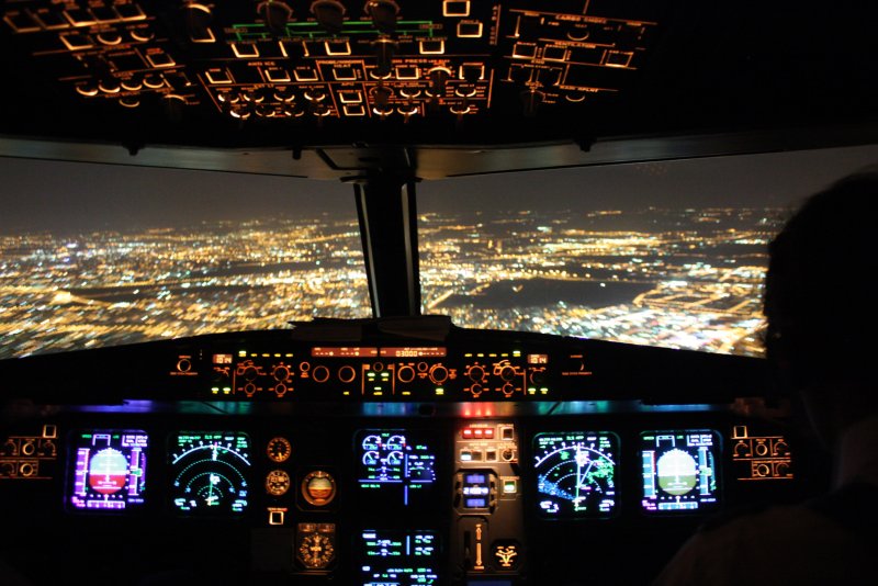 Кабина самолета Airbus a320