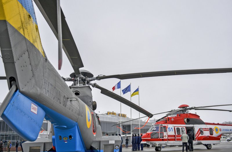 Вертолет h 225 ВВС Украины
