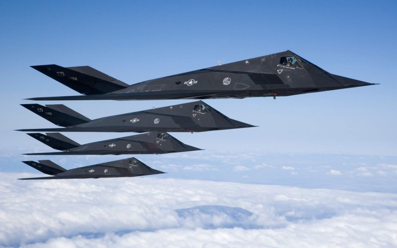 F-117 Nighthawk