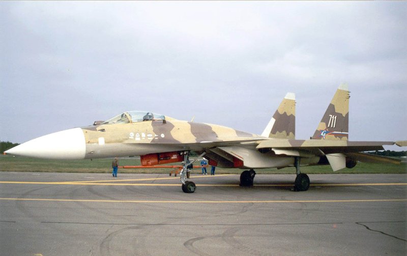 Су-37 711