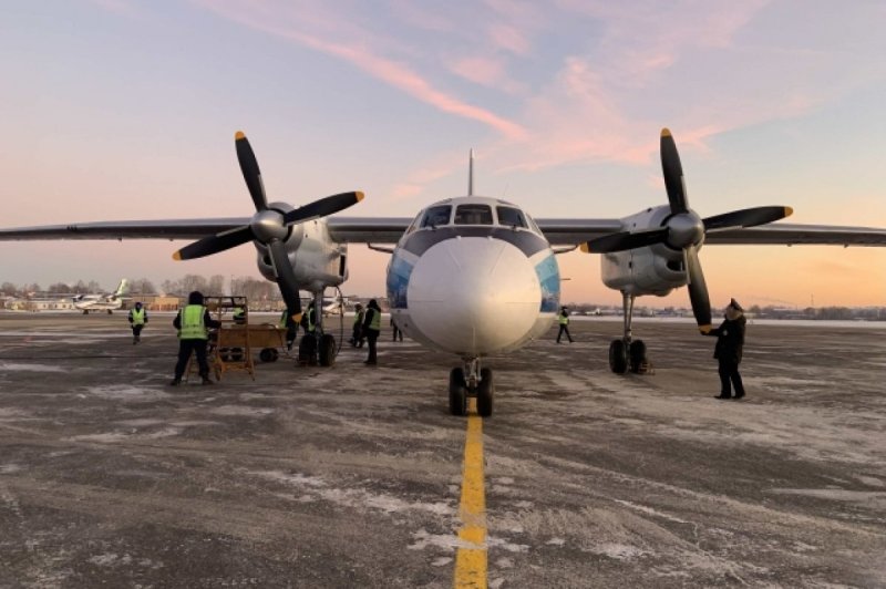 Самолет ан24 Комиавиатранс