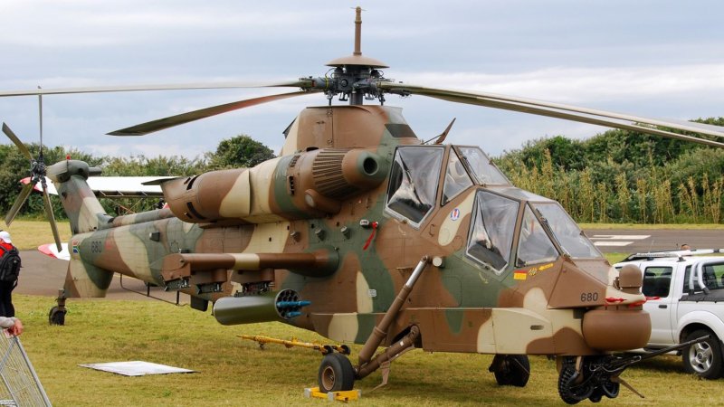 Вертолёт Denel Rooivalk