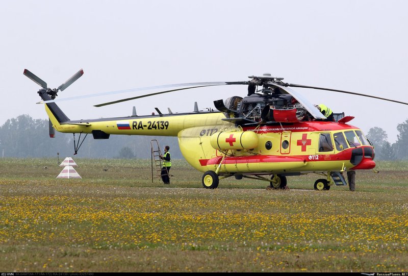 Санитарный вертолет ми-8амт