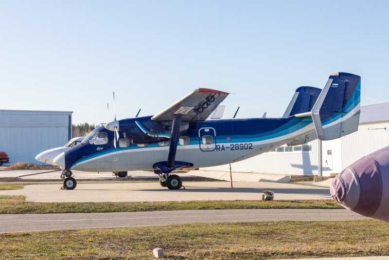 АН-28 28902
