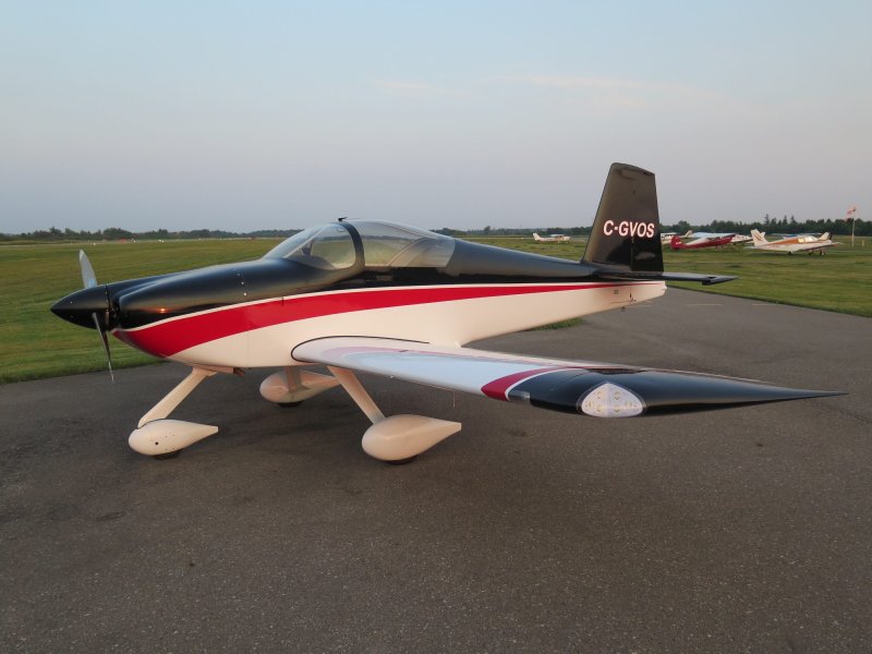 Самолет vans RV 7a