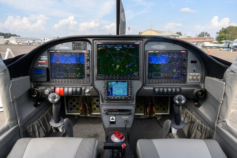 Garmin GDU 470