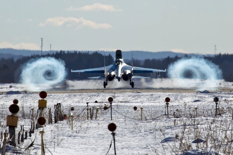 Аэродром Бесовец военный