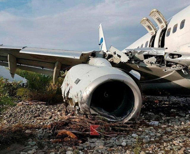 Крушение самолет Boeing 737