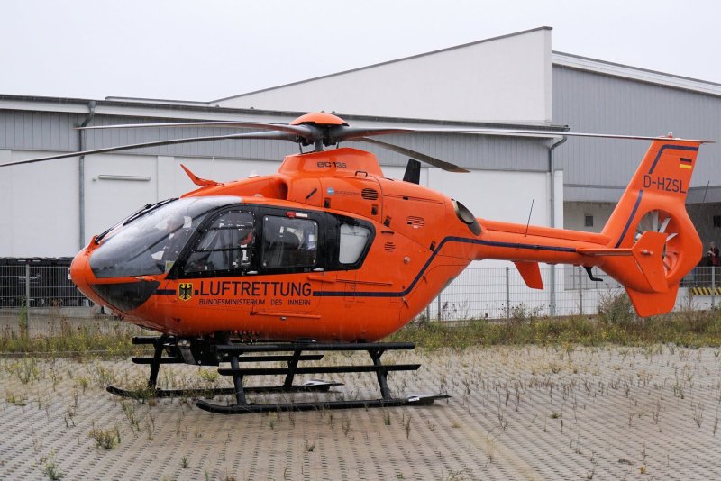 Вертолет Rescue h-76611