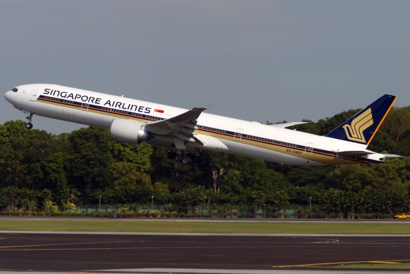 B 777-300er Singapore