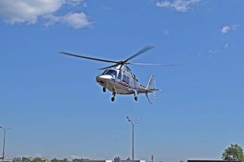 Многоцелевой вертолет r-44