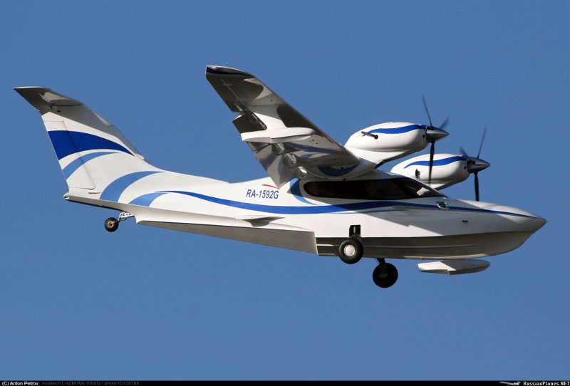 L-142 самолет амфибия