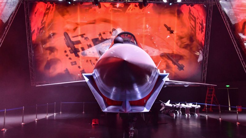Су-75 реактивный самолёт