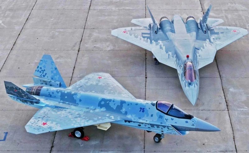 Су-75 реактивный самолёт