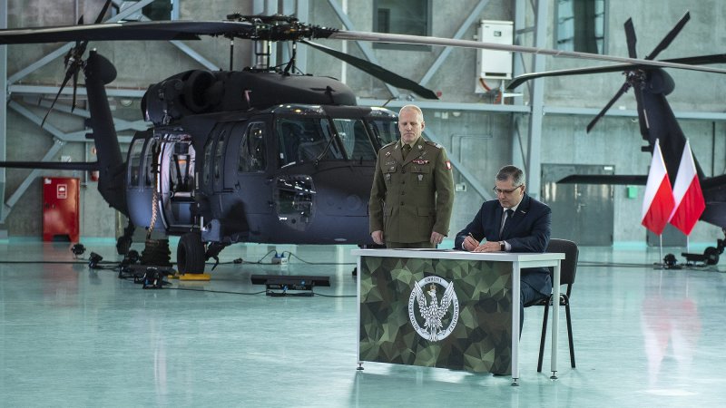 Вертолет s-70i «Блэк Хок»