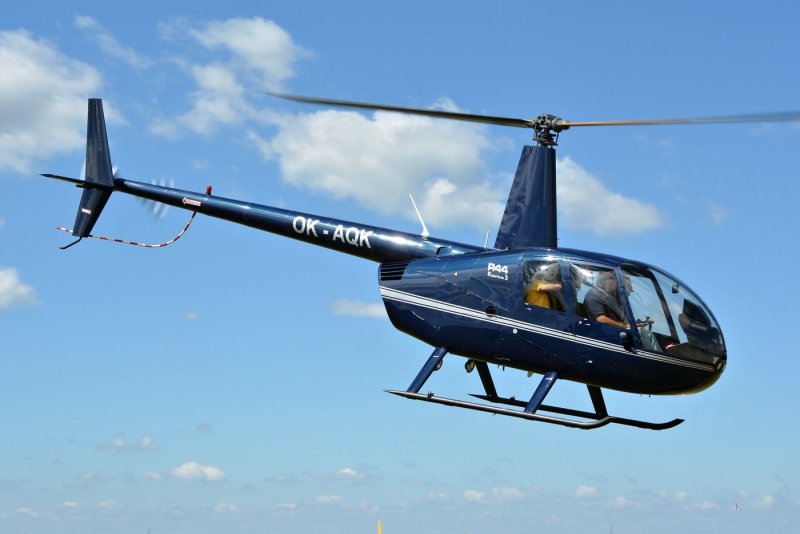 Вертолет Robinson r44