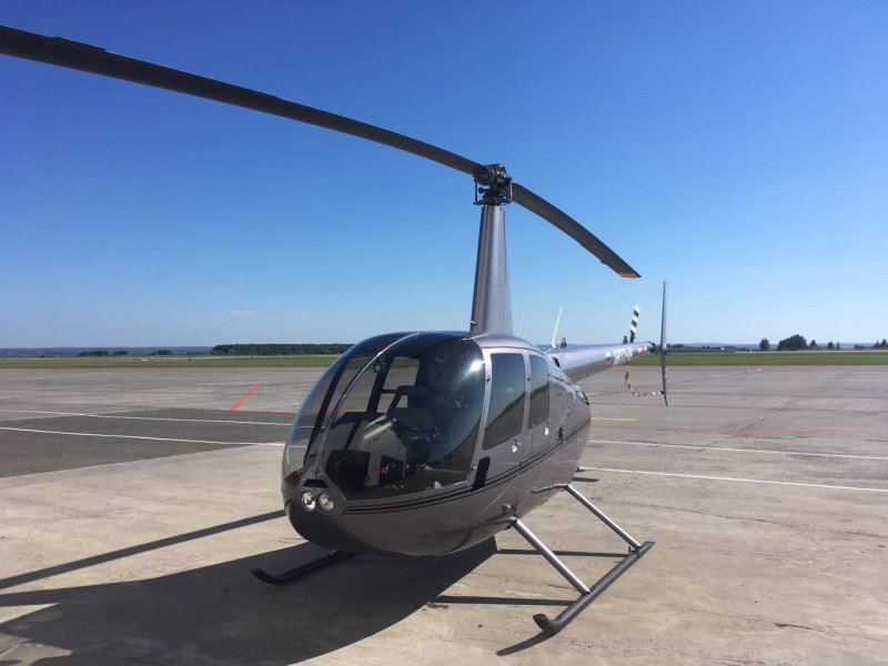 Вертолет Robinson r44 Raven i