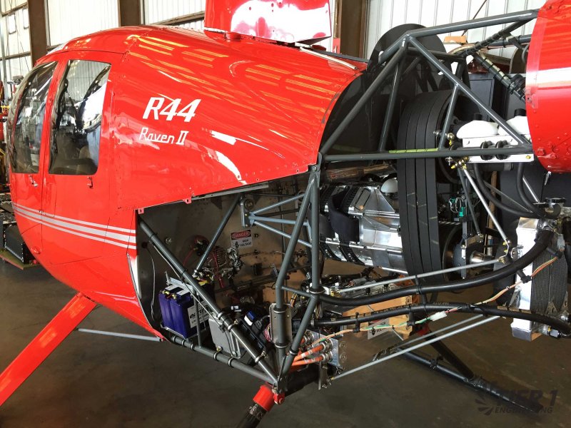 R-44 Робинсон двигатель
