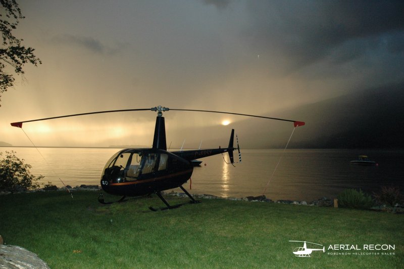 Robinson r44 обои