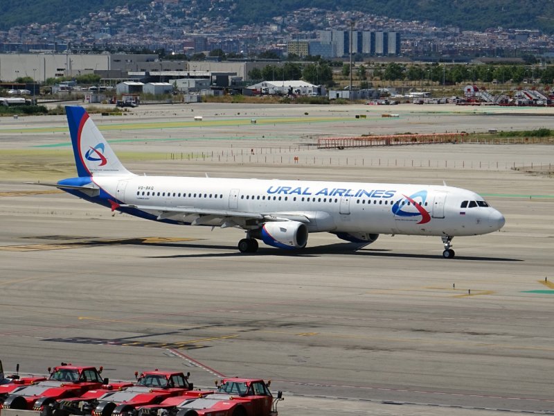 Самолёт а321 Уральские авиалинии