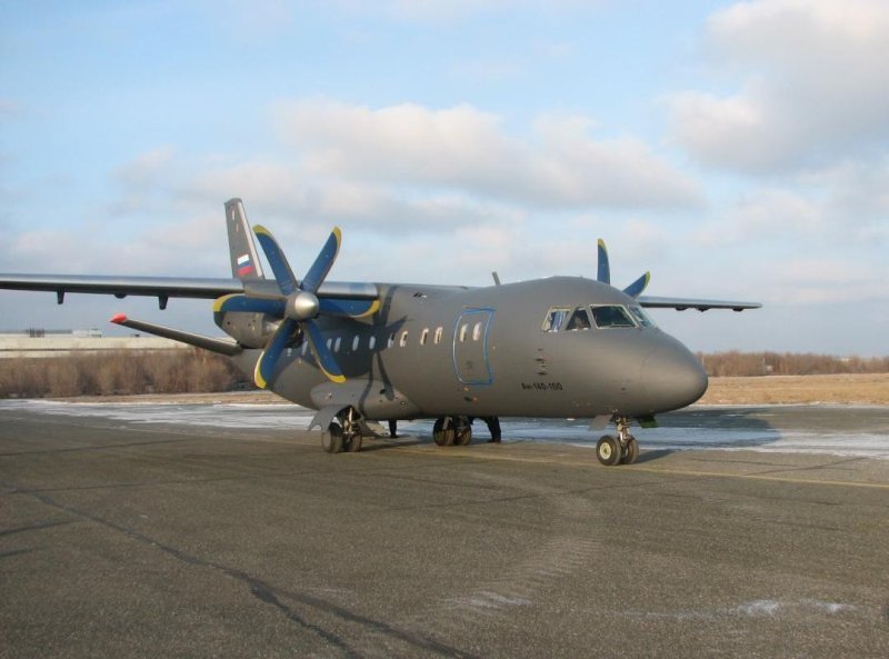 АН-140 ВВС РФ