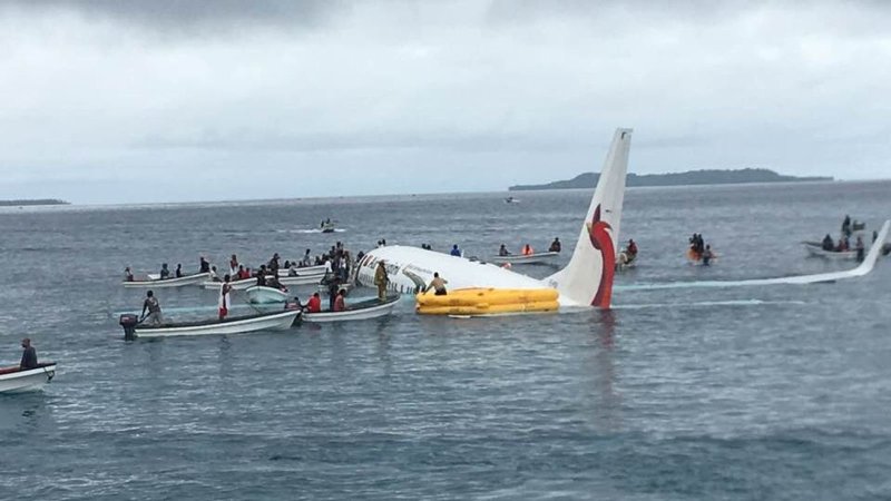Посадка самолета на воду