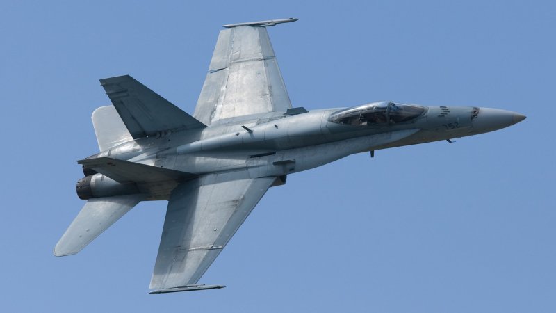 MCDONNELL Douglas CF-18 Hornet