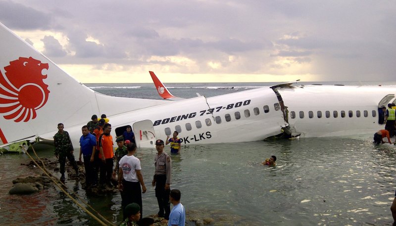 Боинг 737-800 Lion Air катастрофа на Бали