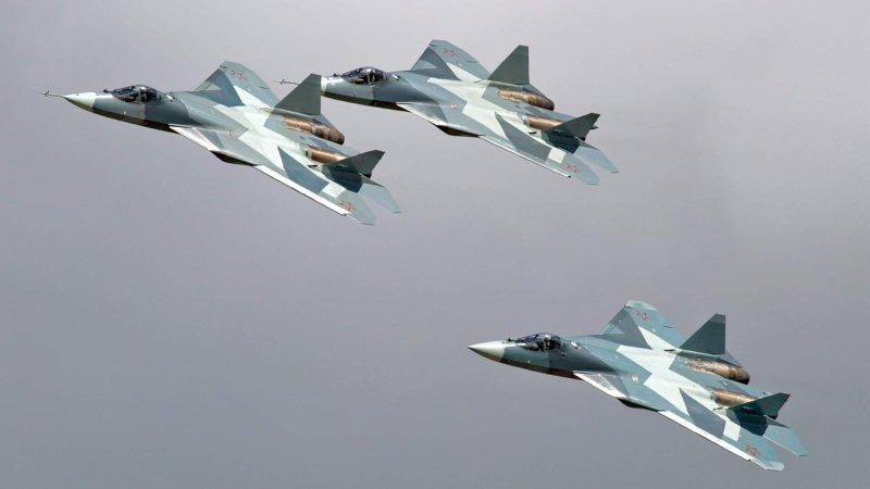Самолет пятого поколения Су-57