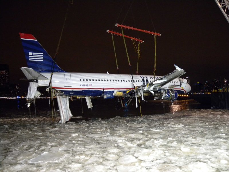 Аварийная посадка a320 на Гудзон