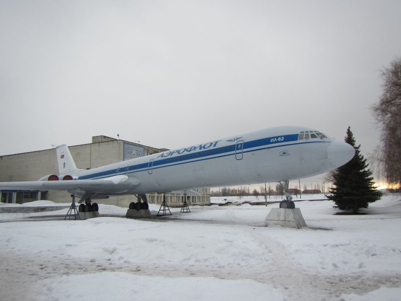 Ил 62 Ульяновск памятник