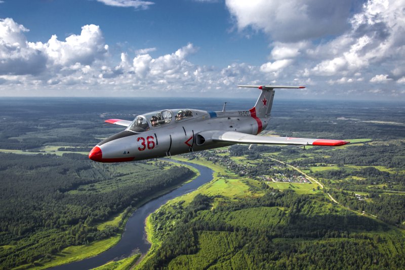Полет на л-29