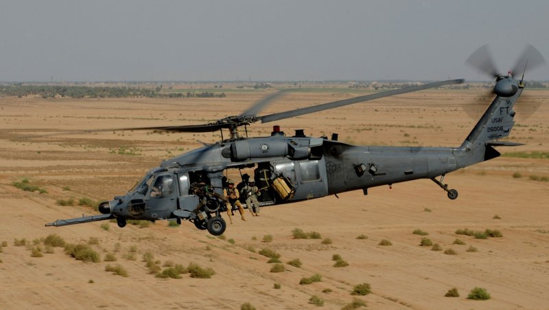 Sikorsky uh-60 Black Hawk