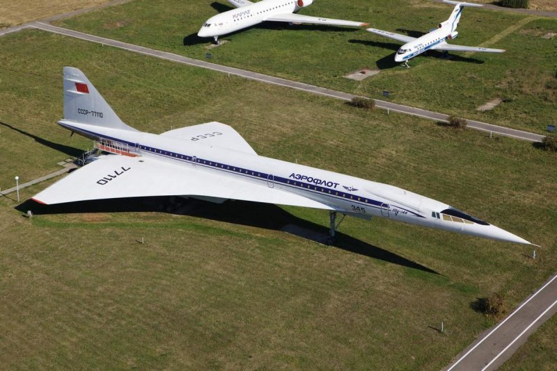 Ту-144 пассажирский самолёт