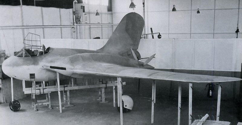 Мессершмитт 329