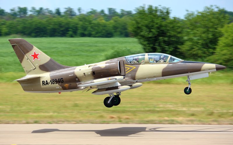 Л-39 самолет