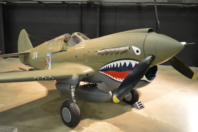 Curtiss p-40