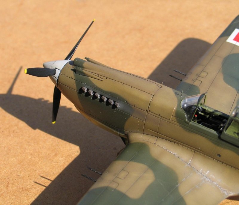 Curtiss p-40b Tomahawk шасси